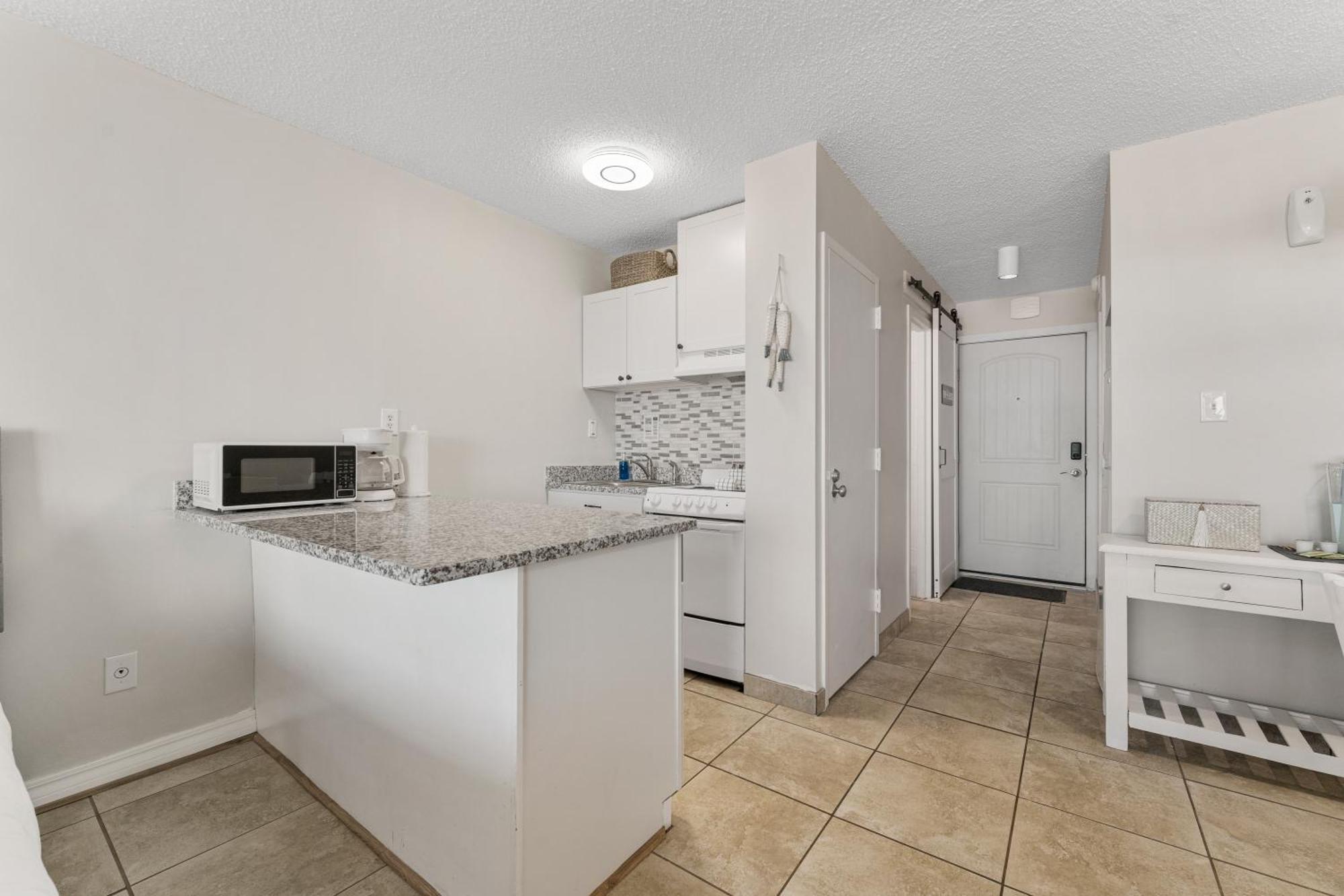Top Of The Gulf 508 - Beach Front Resort Partial Ocean View بنما سيتي بيتش المظهر الخارجي الصورة